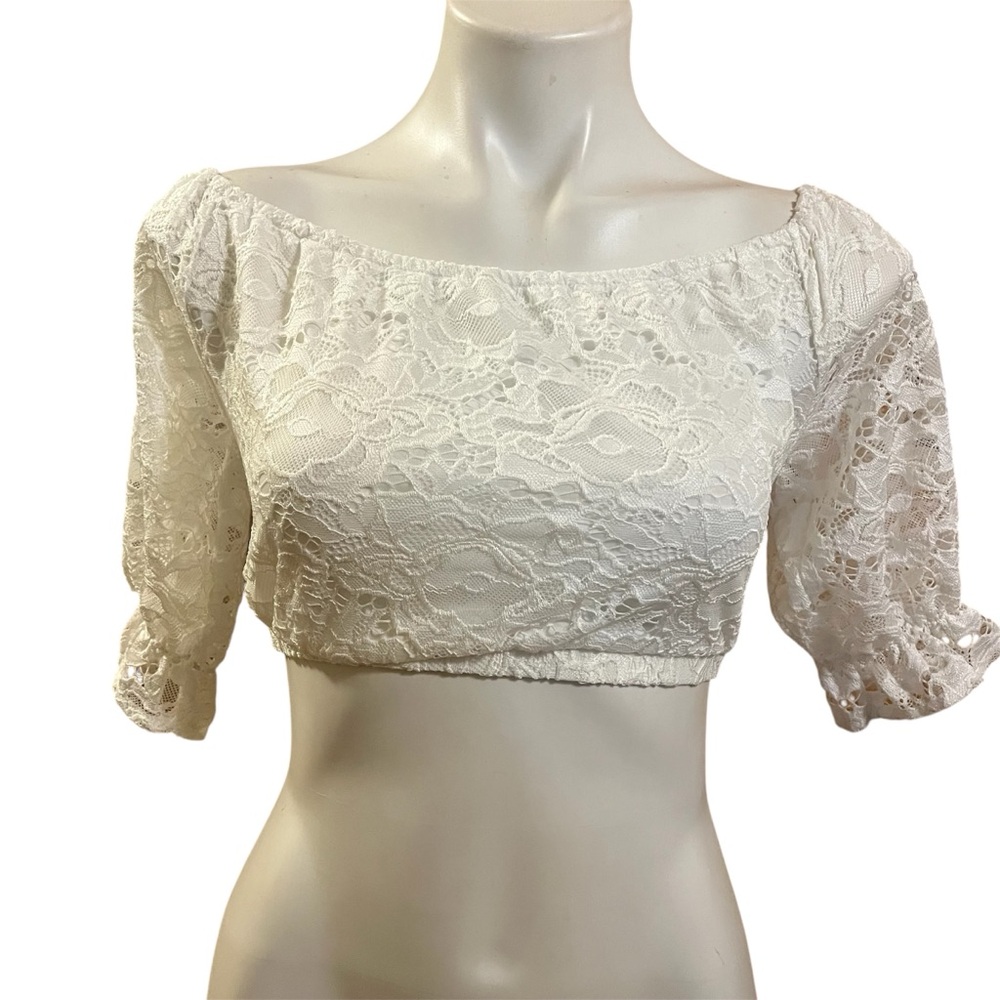 Run Cinta Run Lace White Crop Top w/ bow detail XS